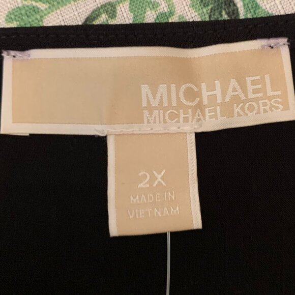 Michael Kors Blouse (NWT) 2X - Picture 6 of 11